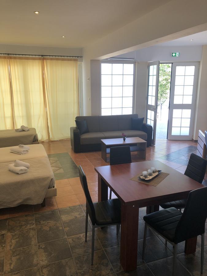 River'S Apartments Paradisi  Exterior photo